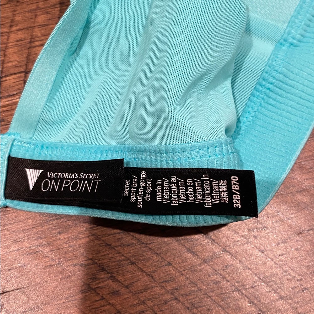 Incredible By Victorias Secret Sport Bra - Picture 3 of 4